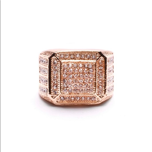 Rose Gold Gentleman’s Ring - Picture 2 of 3